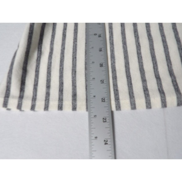 Banana Republic XS Asymmetrical Off the Shoulder Top Shirt Blouse White Striped - Picture 9 of 11